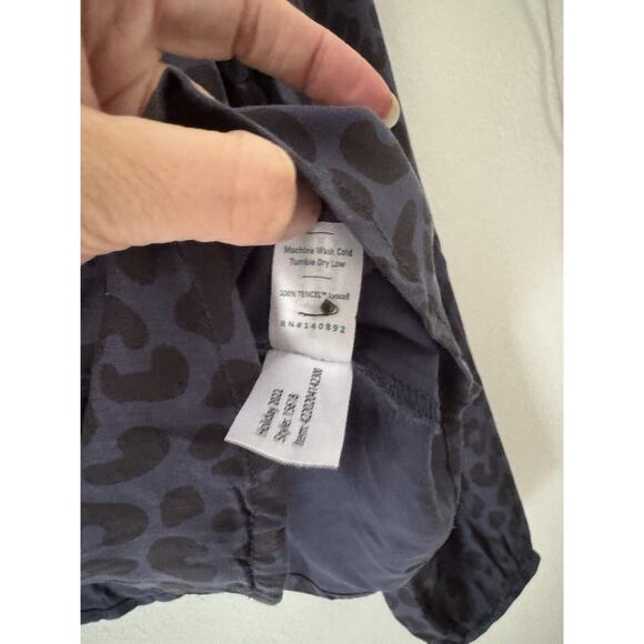 NWT Marine Layer Rory Blue Cheetah Print Ruffle Long Sleeve Blouse Size XS - Picture 8 of 8